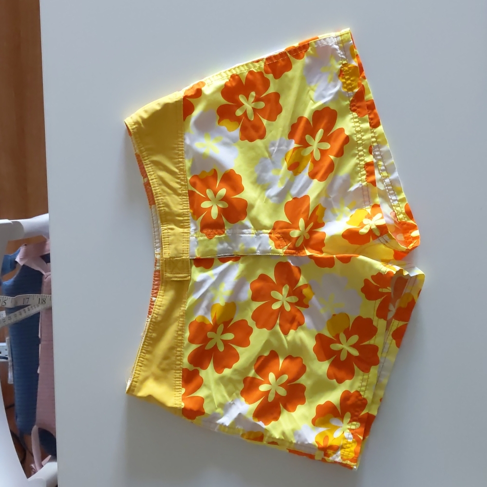 Roxy floral boardshorts